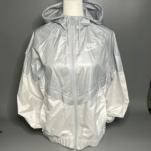 NIKE Women Zip Up Windbreaker Jacket
